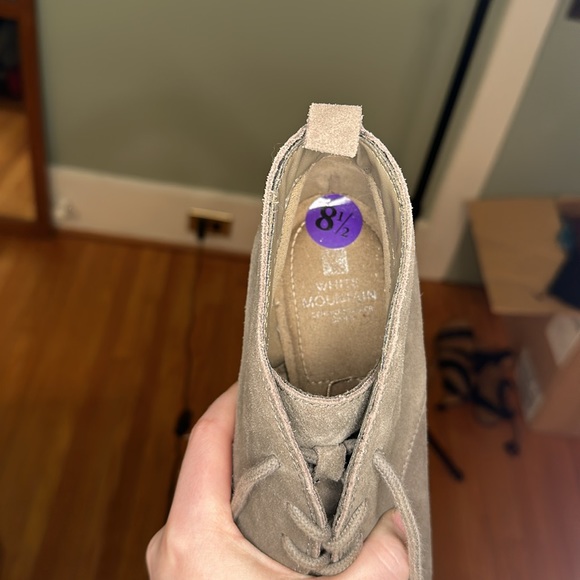 White mountain tie up heeled, taupe, 8.5, wedges - Picture 6 of 6